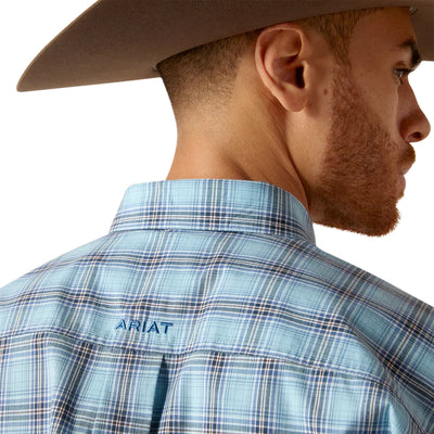 Ariat Mens Pro Series Granger Classic Fit Long Sleeve Shirt (Sky Blue)