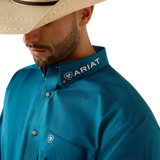 Ariat Mens Team Logo Lightweight Twill Classic Fit L/S Shirt 10071684