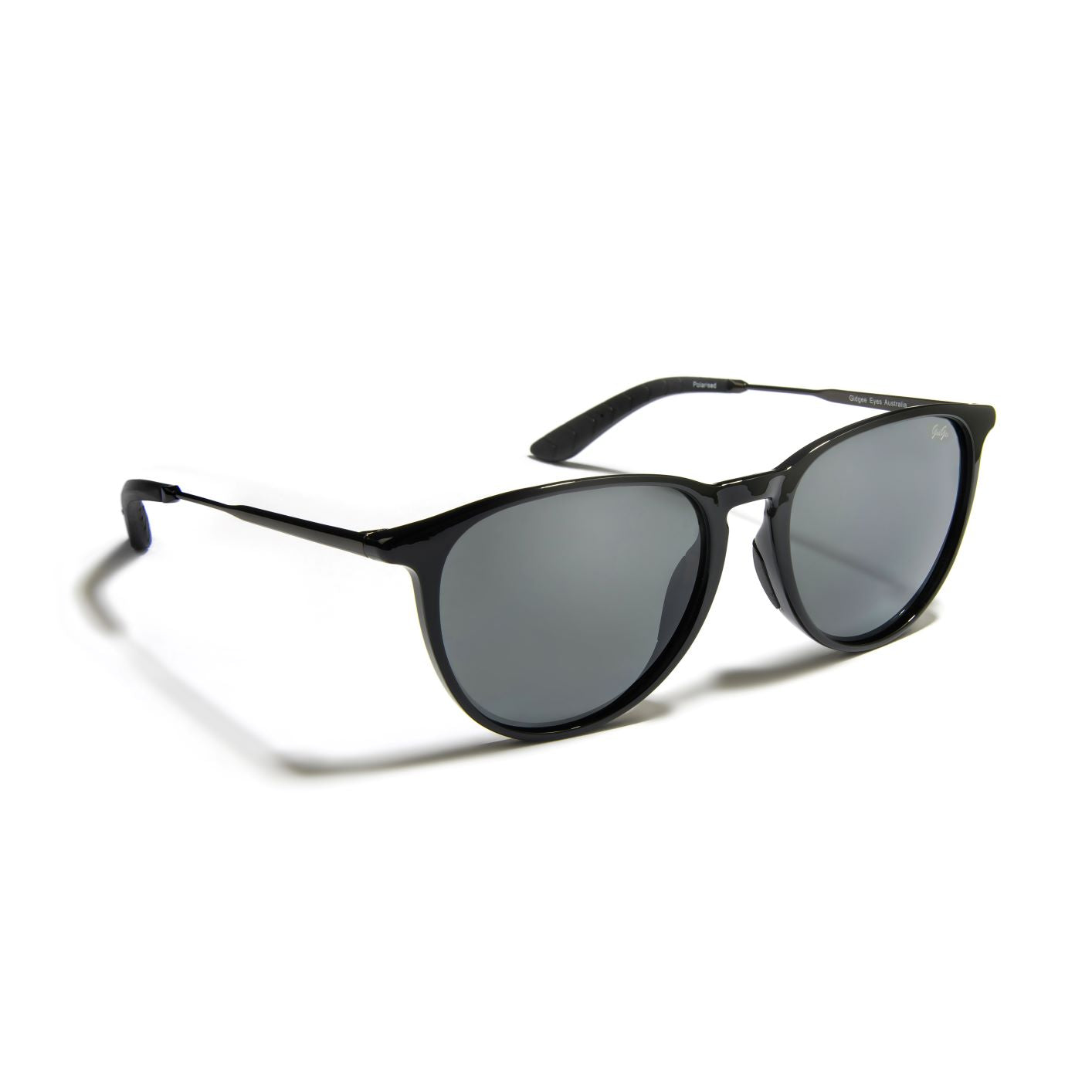 Work It! Black Uni-Sex Oval Sunglasses | Le Specs